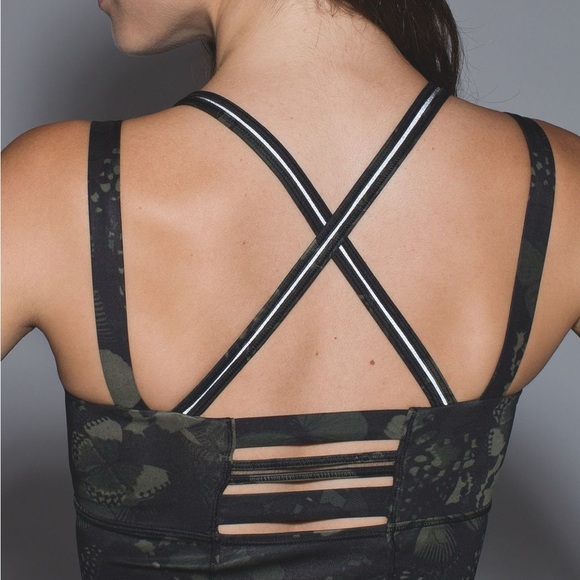 Lululemon Happy Strappy Tank
Biggie So Fly Butterfly Fatigue Green Black size 10 - Picture 4 of 11